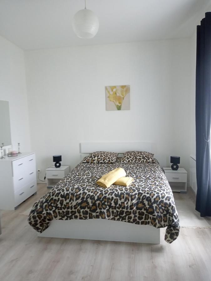 duplex agréable et calme Château-Thierry Exterior foto